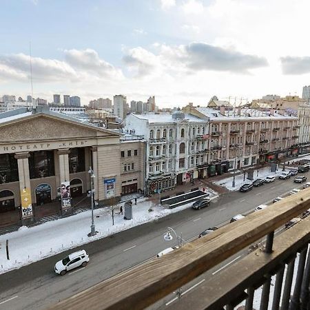 911 Apartments Antonovichа 基輔 外观 照片