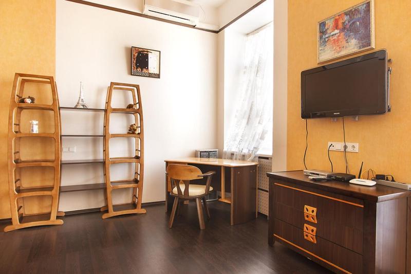 911 Apartments Antonovichа 基輔 外观 照片